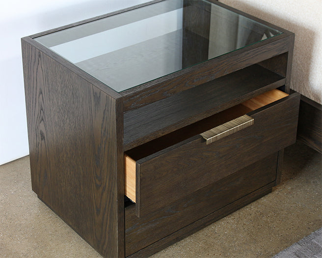NS92 - Sable Brown Oak 2 Drawer Nightstand With Brass Pulls