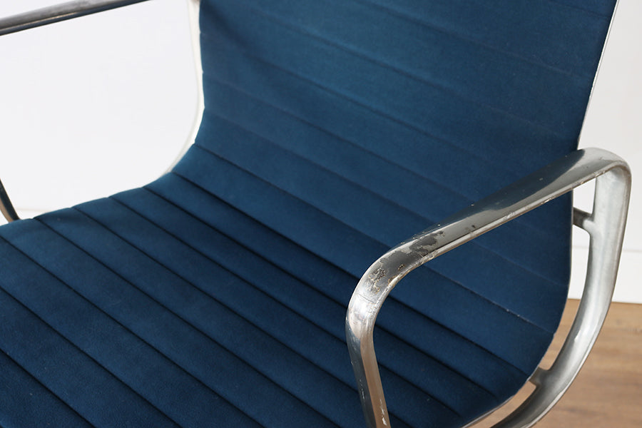 Vintage Eames Blue Office Chair