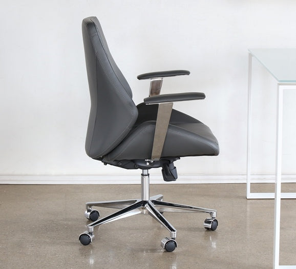 OC63 Bergen Low Back Office Chair in Gray Leatherette 