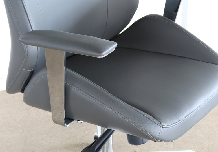 OC63 Bergen Low Back Office Chair in Gray Leatherette 