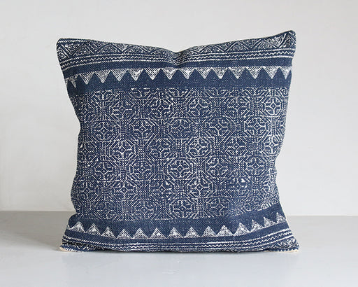 PIL224 Tribal Print Indigo Pillow
