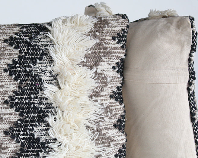 PIL226 Multi Fringe Pillow