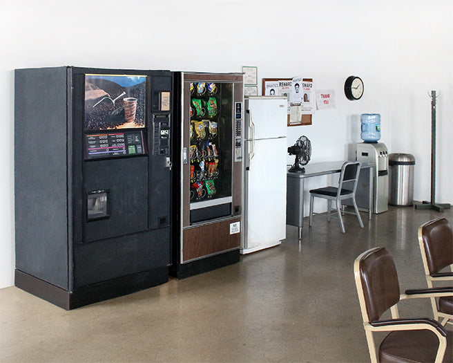 APL07 Snack Vending Machine