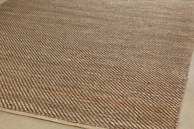 rug279 - 8 x 10 - diagonal weave jute rug