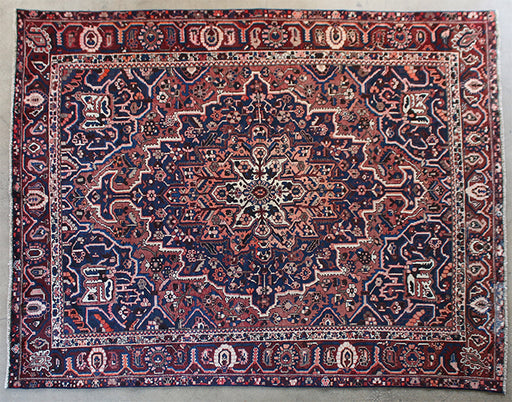 RUG303 9'10 x 12'2 Deep Red Bakhtiari Persian Rug Circa 1965