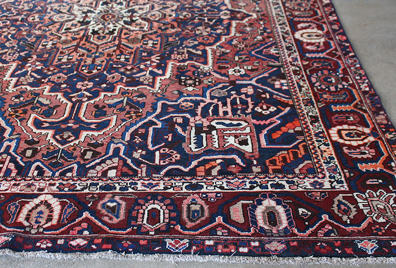 RUG303 9'10 x 12'2 Deep Red Bakhtiari Persian Rug Circa 1965