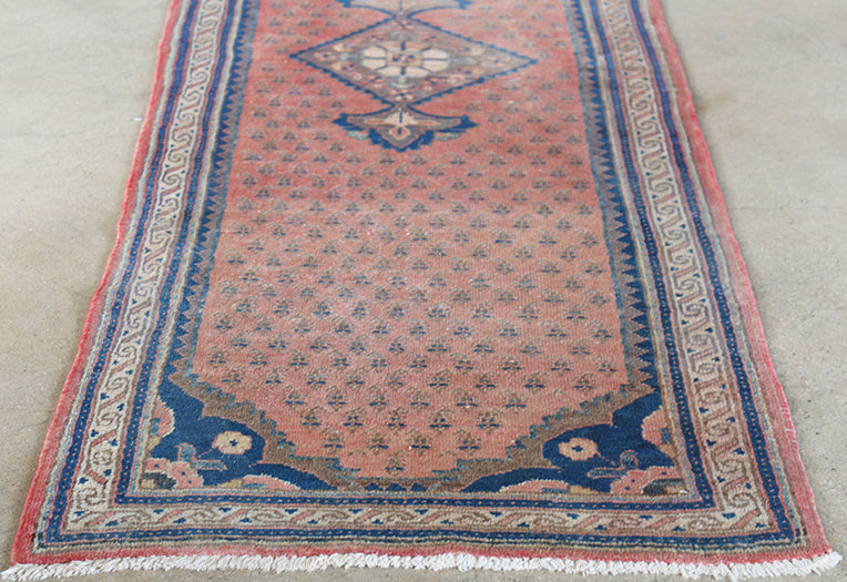 RUG314 2'5 x 8'2 Salmon and Blue Hamadan Persian Runner 