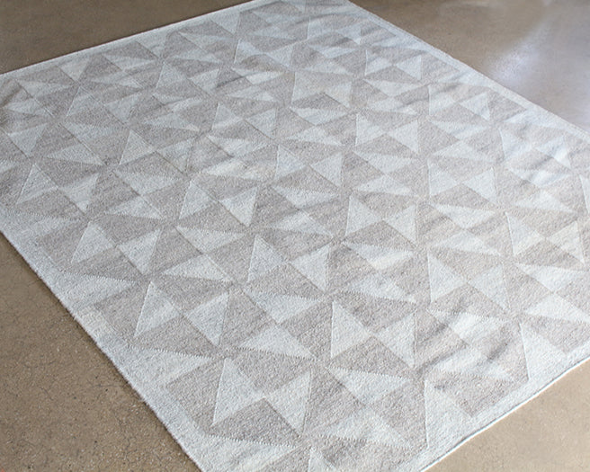 RUG343 - 8' x 10' Chess Geometric Rug