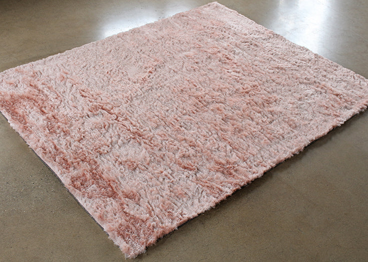 RUG356 - 7’6 x 9’6 Blush Color Plush Shag Rug 