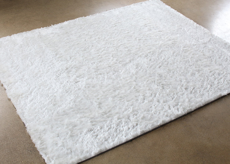 RUG358 - 7’6 x 9’6 Snow White Plush Shag Rug