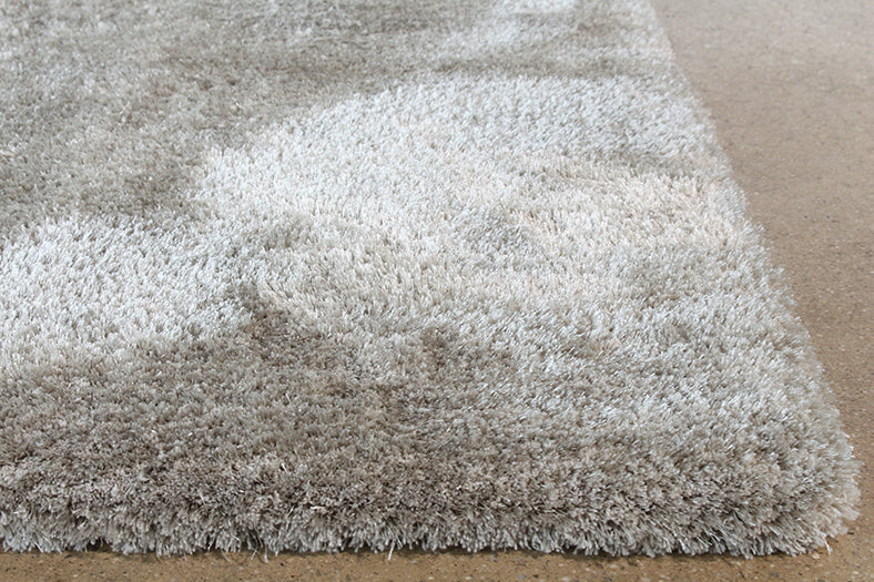 RUG364 - 5' x 8' Sterling Silver Hand-Tufted Plush Rug 