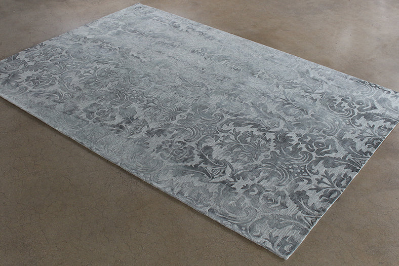 RUG392 - 9 x13 Charcoal Damask Patterned Rug 