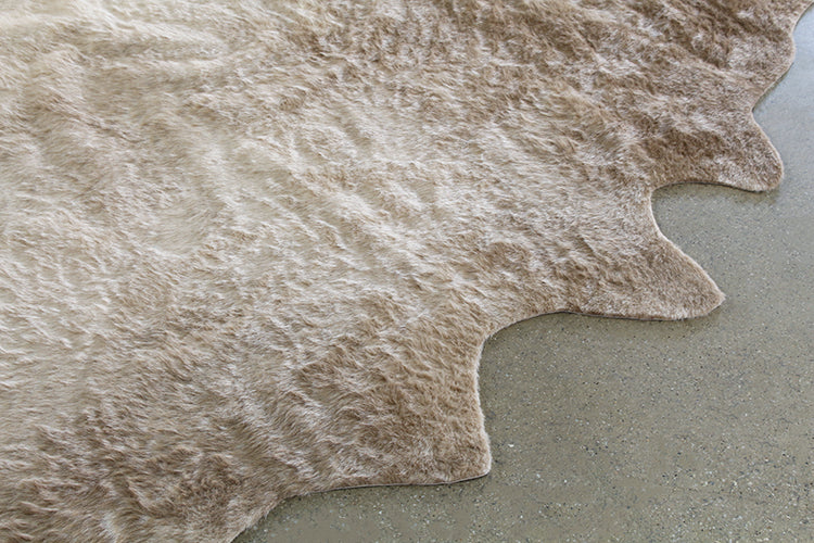 RUG423 - 6'2 X 8' Tan Faux Cowhide Rug