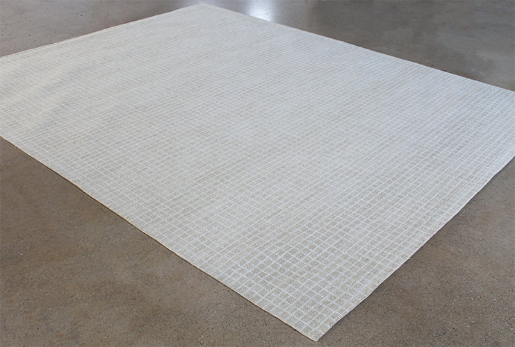 RUG429 - 7'9 X 9'9 Antique Ivory Wool Pile Rug 