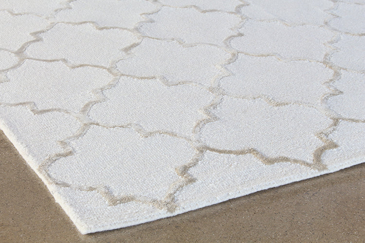 RUG432 - 7'6 X 9'6 Ivory And Beige Geometric Rug