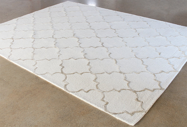 RUG432 - 7'6 X 9'6 Ivory And Beige Geometric Rug