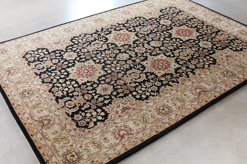 RUG466 - 9'3 x 13' Black & Gold Persian Style Tufted Rug