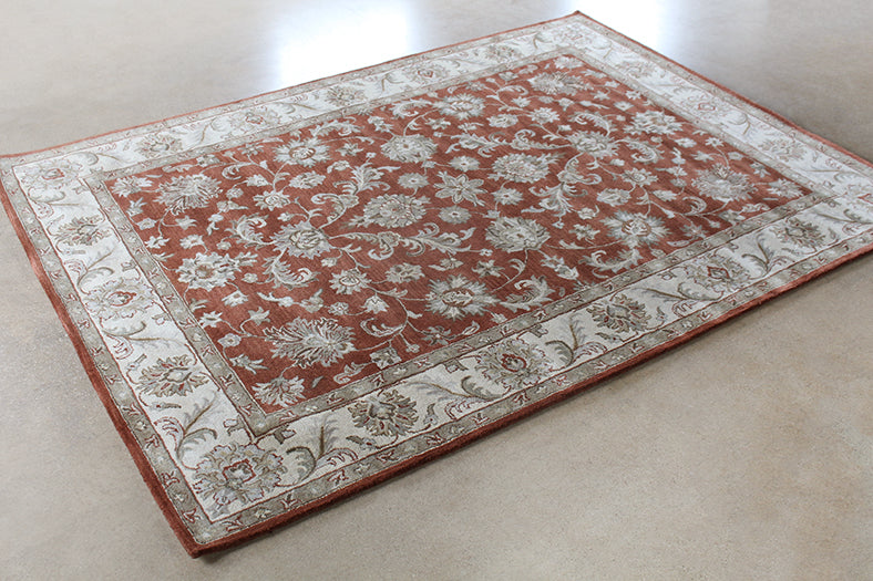 RUG469 - 8' x 11' Rust Indian Style Tufted Wool Rug