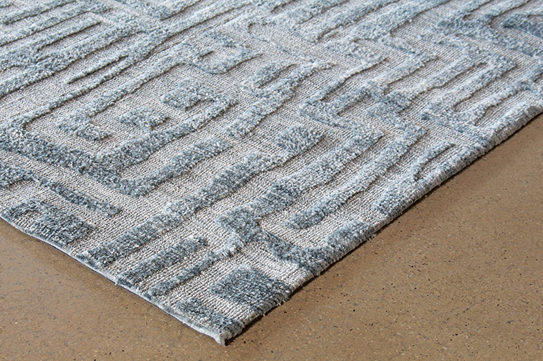 RUG502 - 8x10 Colton Rug In Mist 