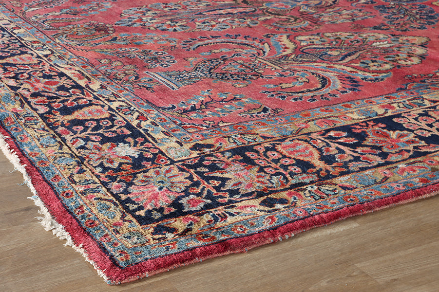 Vintage Persian Sarouk Rug 109' X 140'