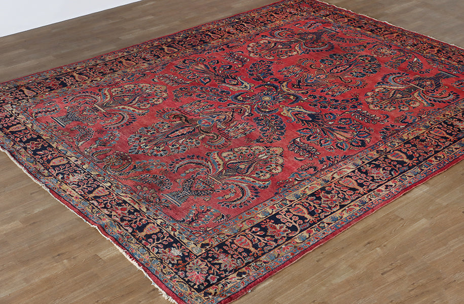 Vintage Persian Sarouk Rug 109' X 140'