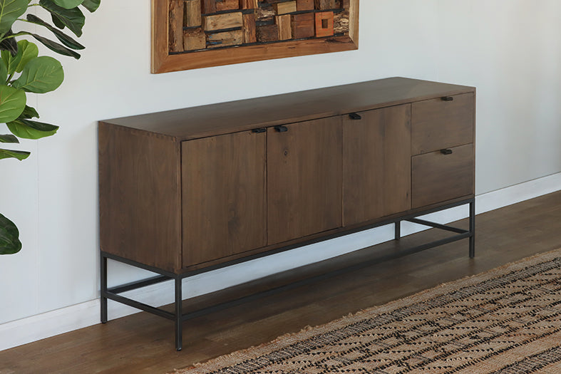 Auburn Poplar Long Sideboard with Leather Pulls