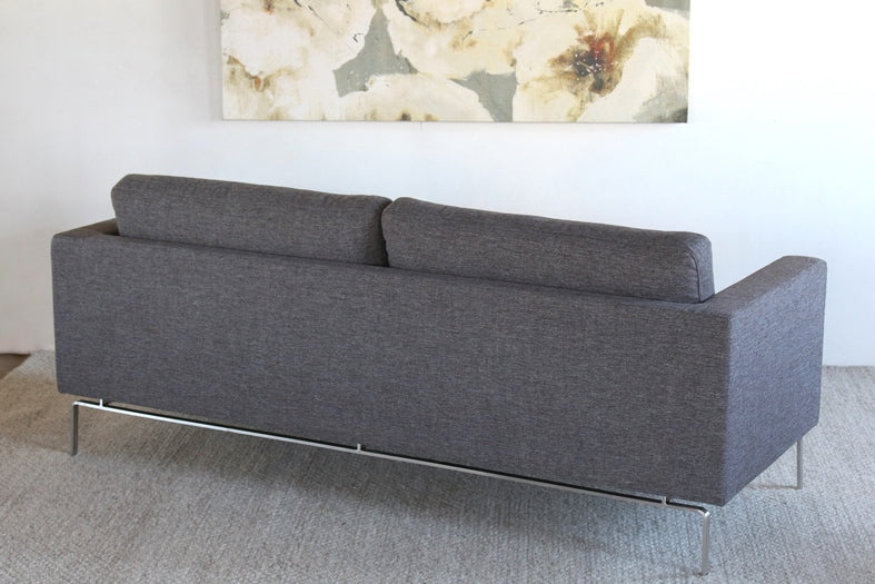 SF171 Darwin Sofa in Grey