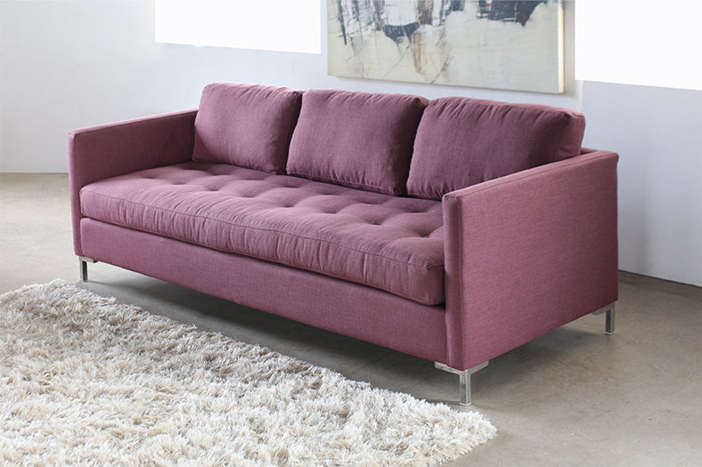 SF186 Zula Sofa in Burgundy