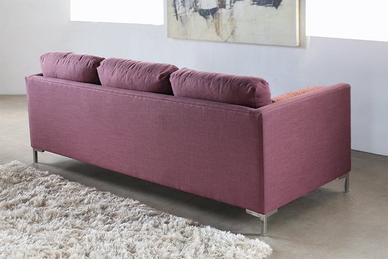 SF186 Zula Sofa in Burgundy