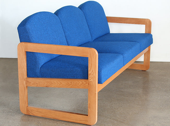 SF202 Natural Oak Sofa in Blue Upholstery
