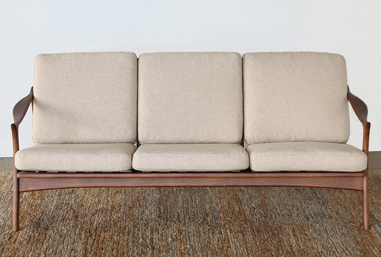 SF203 Danish Modern Sofa With Beige Upholstery