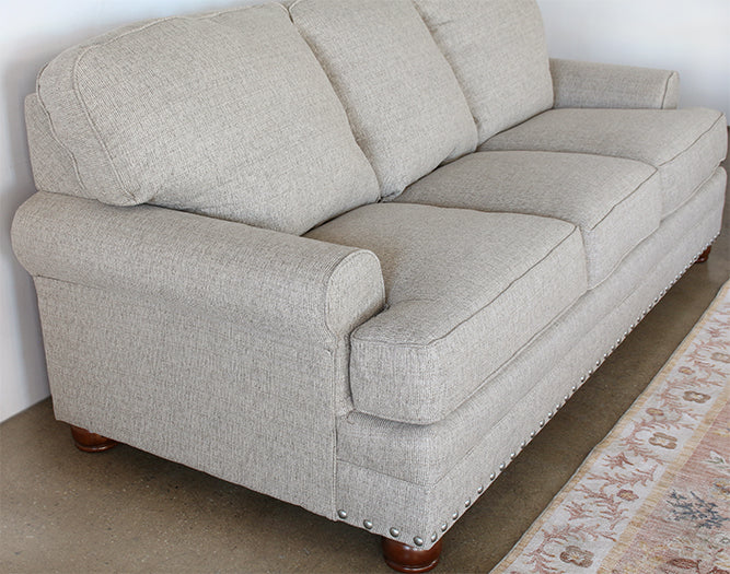 SF268 - Traditional 3-seat Beige Sofa