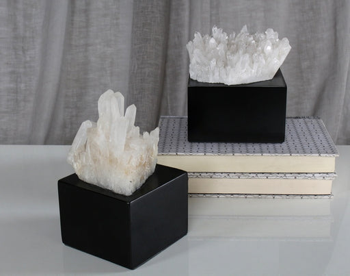 SFIG33 Set of 2 Quartz Tabletop Accessories