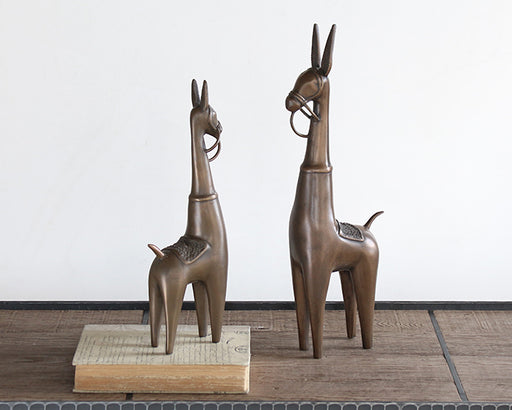 SFIG48 LLama and Mama