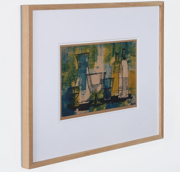 Glass II 32W x 26H