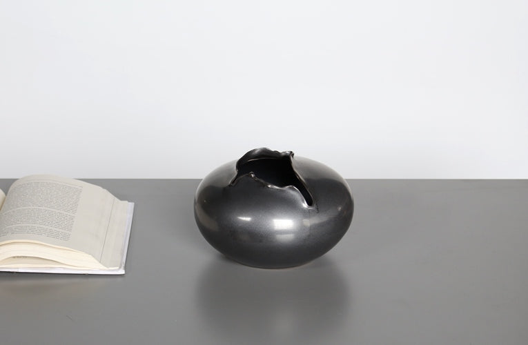 SVS87 Set of 2 Tambora Vases
