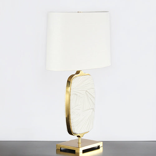 Flat Lily Medallion Lamp With Brass Edge
