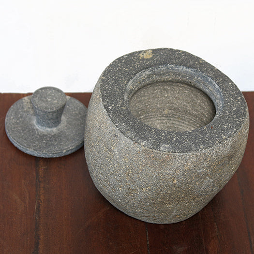 URN101 - Riverstone Lidded Jar