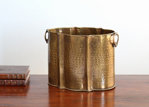 URN55 Antiqued Hammered Brass Planter