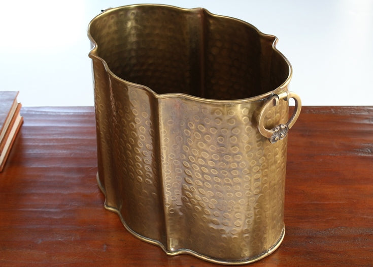 URN55 Antiqued Hammered Brass Planter