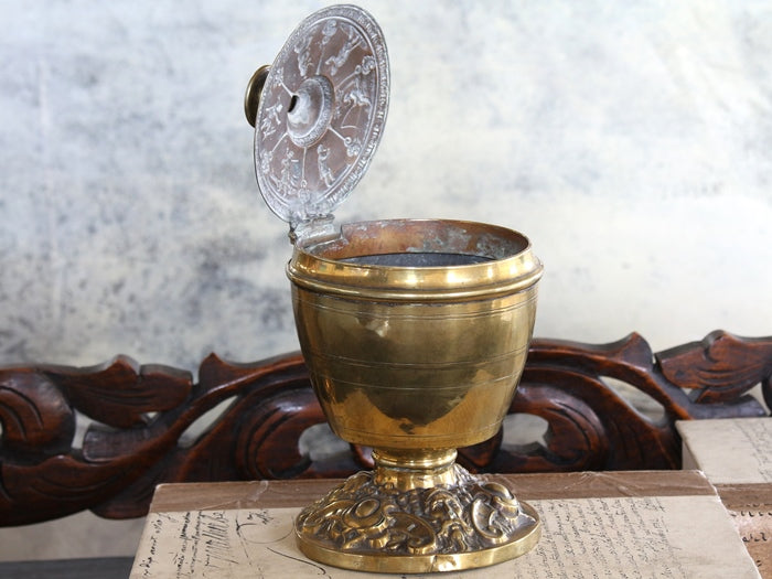 URN84 Ornate Brass Urn with Hinged Lid 