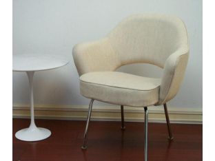 Knoll Saarinen Sand Color Arm Chair