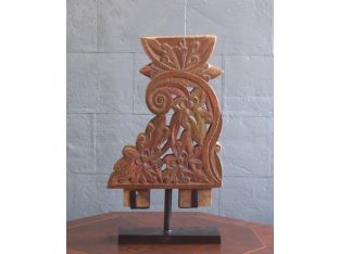 Wooden Decorative Ornaments on Iron Stand