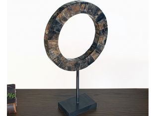 Medium Ring Sculpture - Cleared Décor
