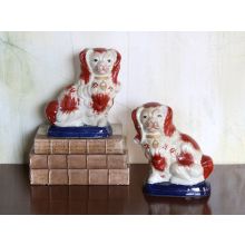 Set of 2 Red and White Dogs
